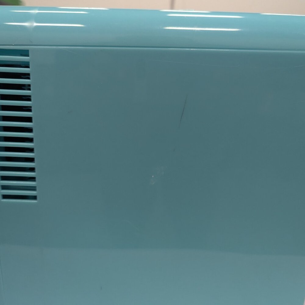 Frigidaire Retro 9-Can Mini Fridge, Blue, Portable Thermoelectric - Picture 5 of 8